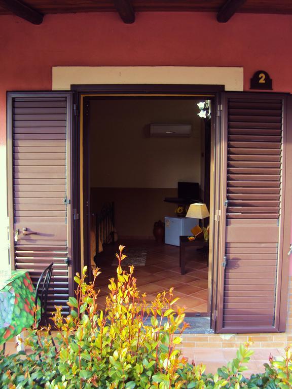 Agriturismo Il Pozzo Antico Маскали Номер фото